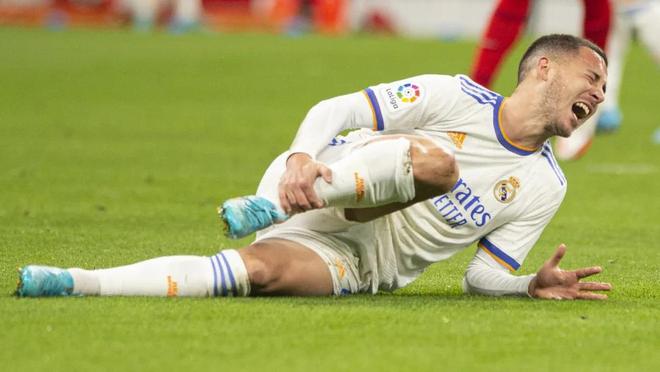 雷速体育直播官网-伤愈复出的阿扎尔无奈，比利时遭到意大利淘汰出局