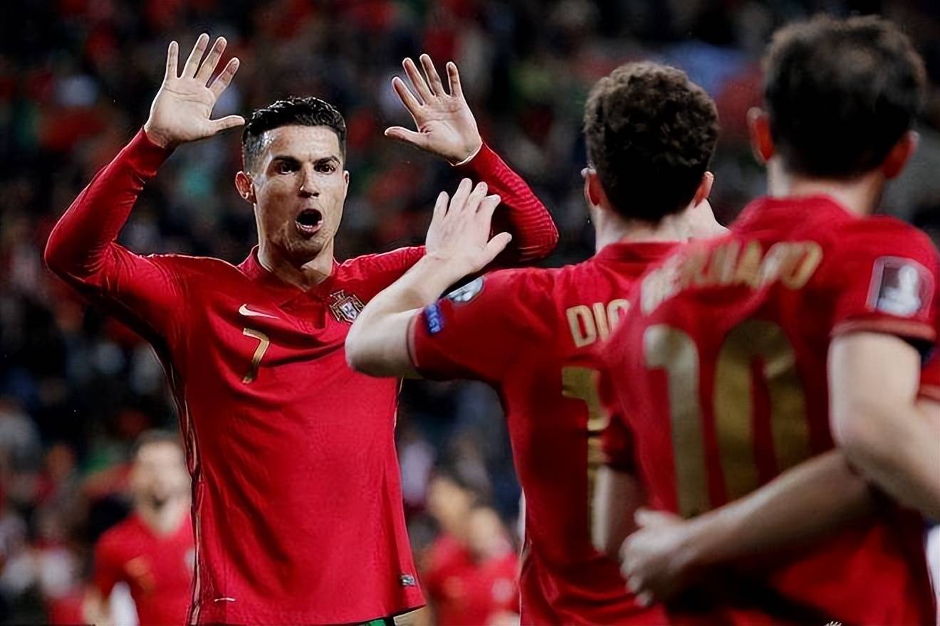 葡萄牙队翻盘英格兰队，波尔扛起全队