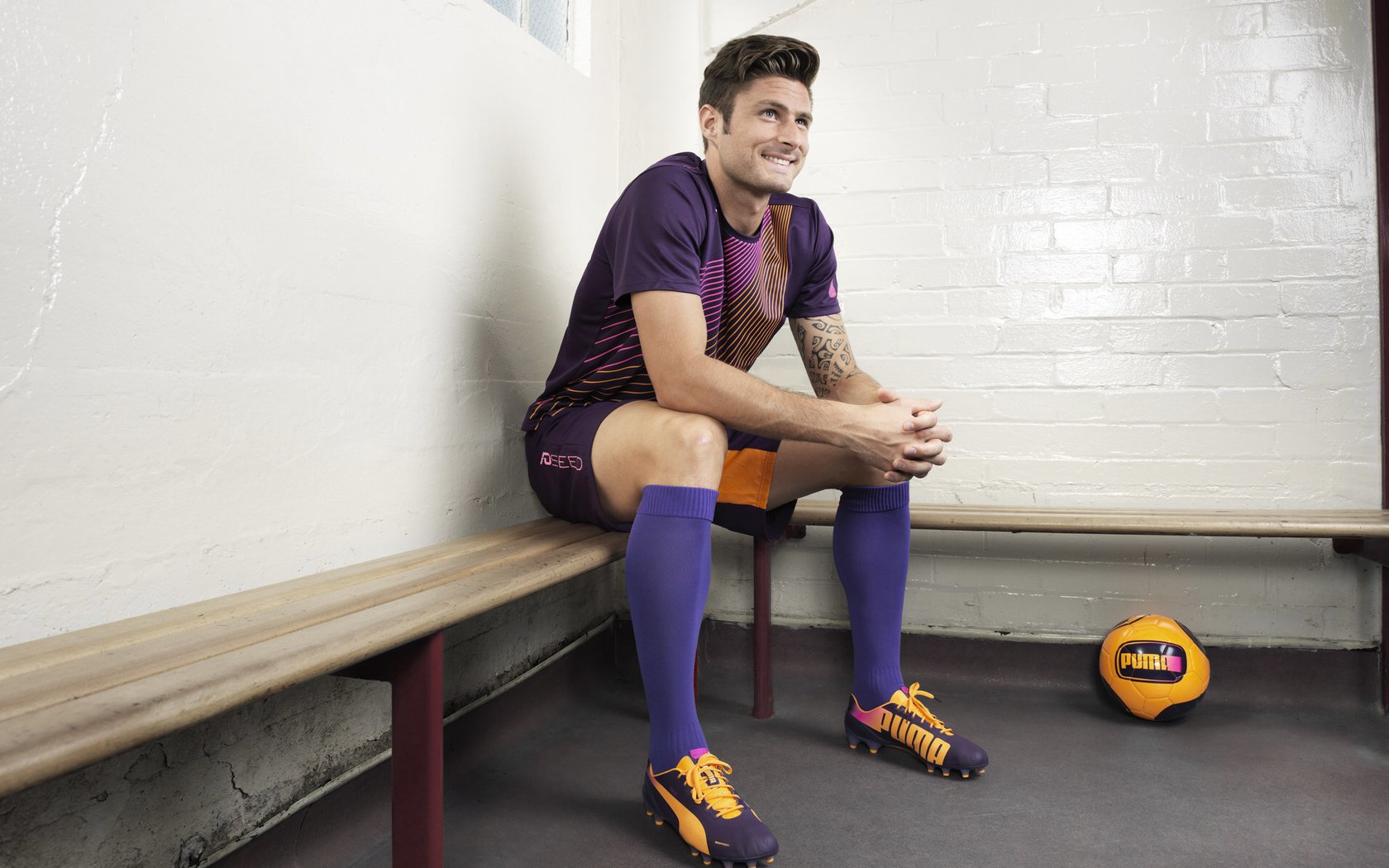 雷速体育直播入口-魔术爆冷篮网，克莱成为关键先生