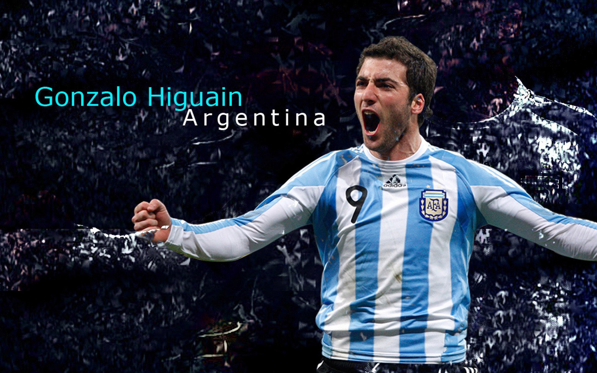 毫厘之间定乾坤，皮亚斯特里关键超越助阿斯顿马丁险胜威廉姆斯