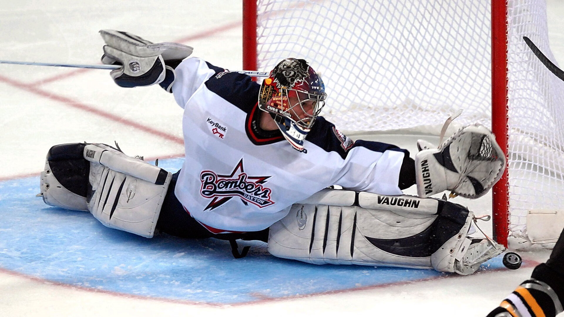 羽坛震撼夜，印尼队碾压日本队，桃田贤斗刷新纪录背后的启示